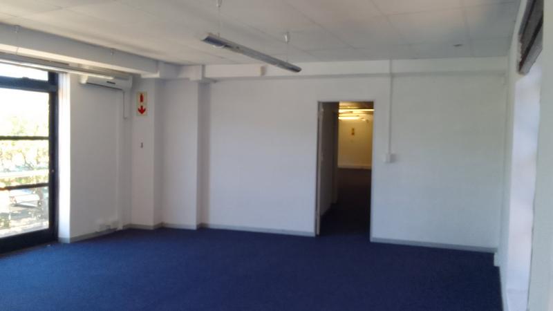 To Let commercial Property for Rent in Parow North Western Cape